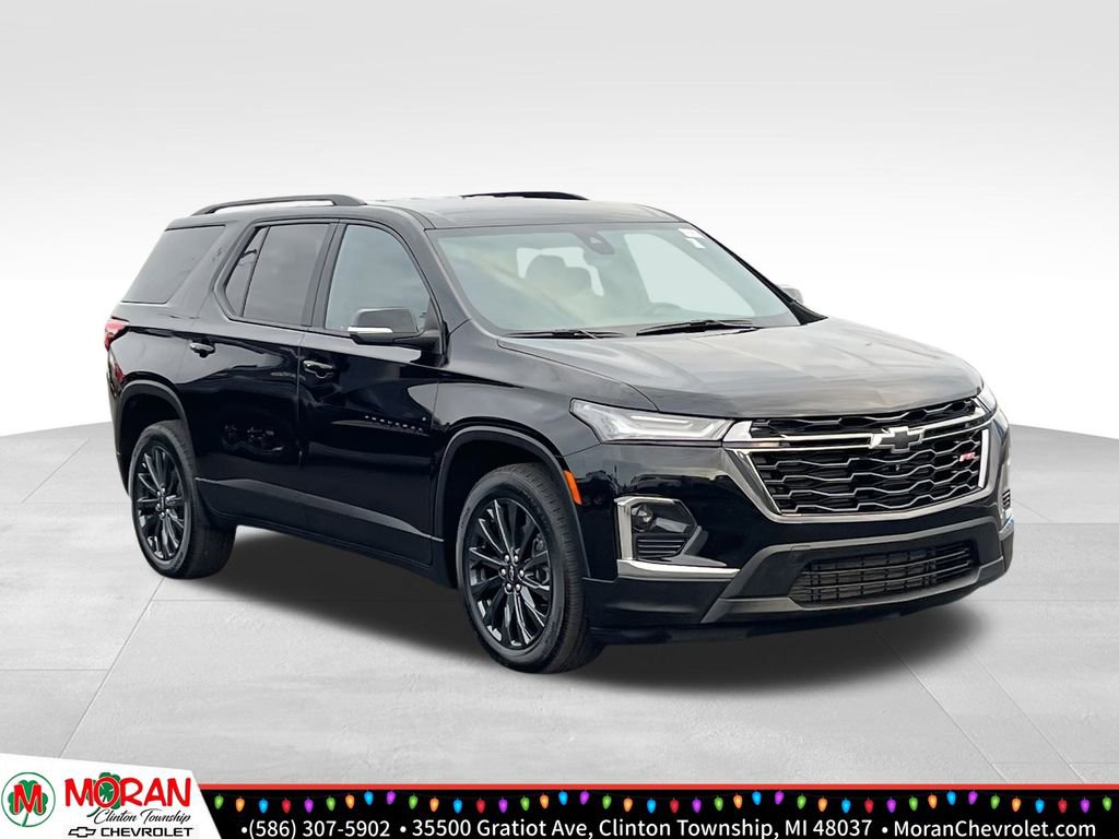 Certified 2023 Chevrolet Traverse RS w/ LPO, Floor Liner Package image 7