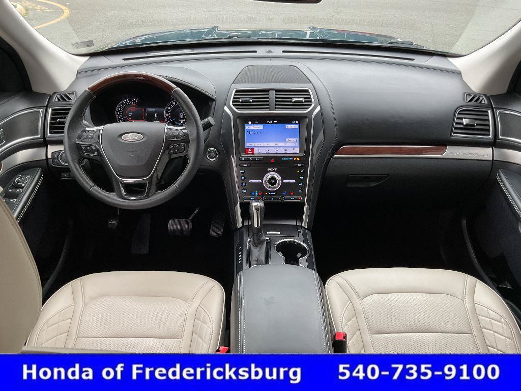 Used 2019 Ford Explorer Platinum AWD/4WD image 46