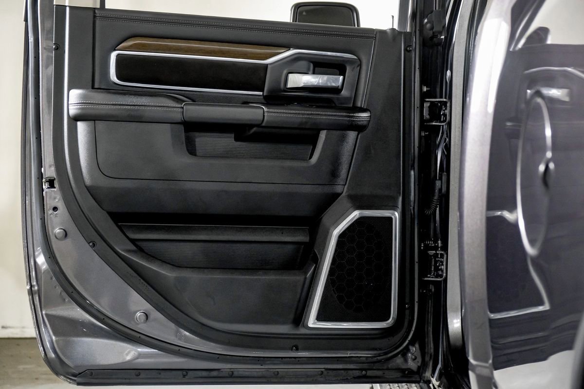 Used 2023 RAM 2500 Laramie AWD/4WD image 36