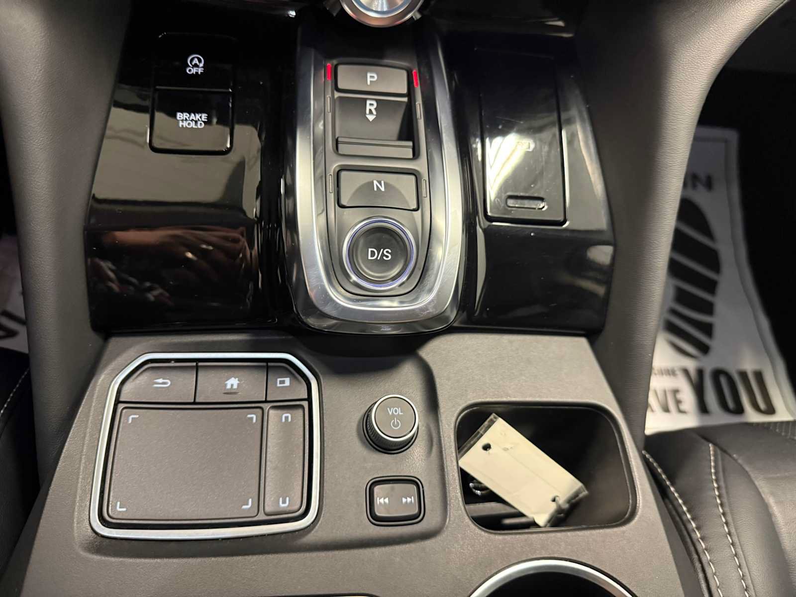 Used 2024 Acura MDX SH-AWD w/ Technology Package image 36