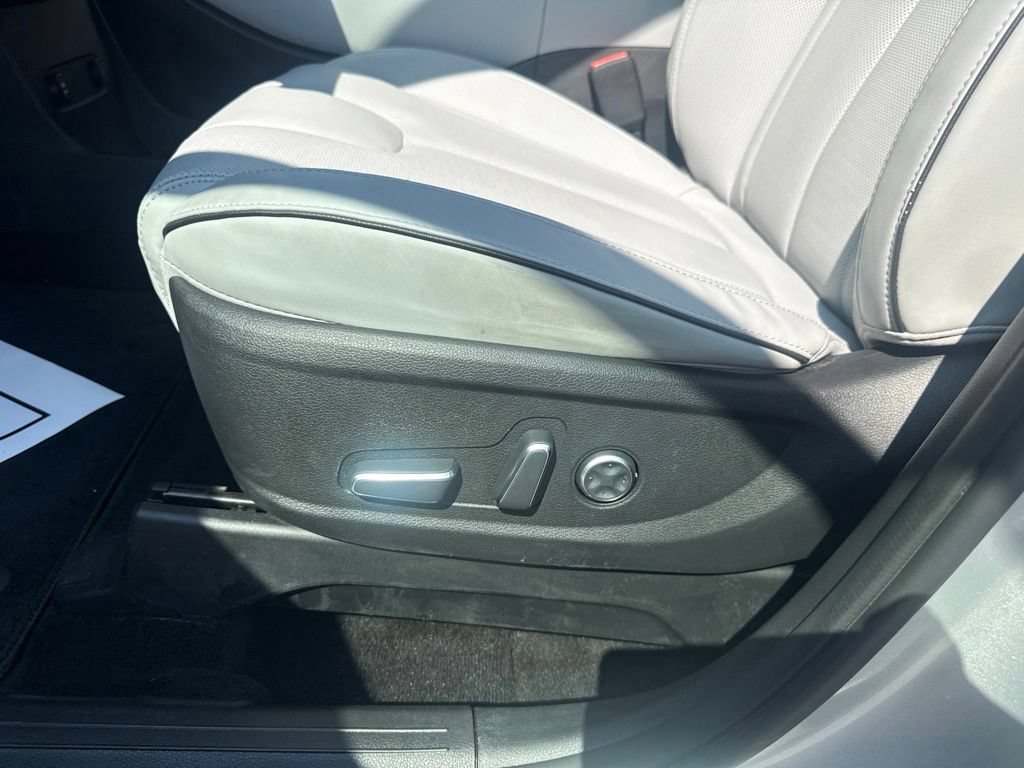 Used 2024 Hyundai Palisade SEL AWD/4WD image 14