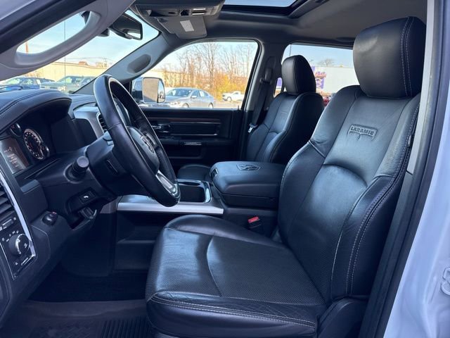 Used 2016 RAM 1500 Laramie w/ Convenience Group image 10