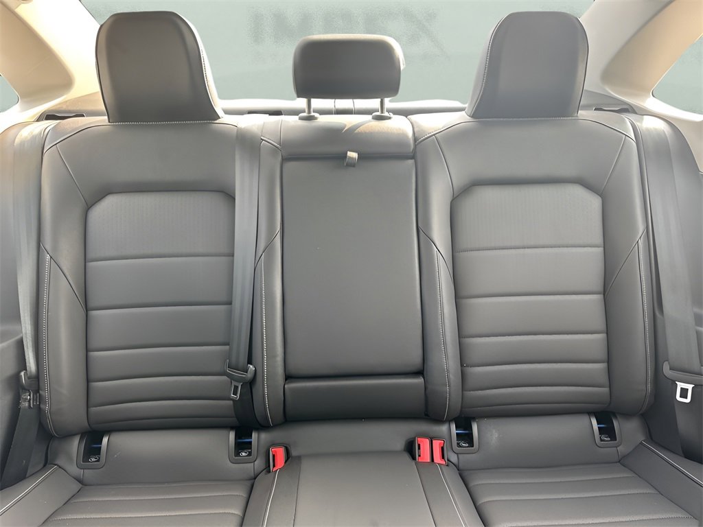 Used 2024 Volkswagen Jetta SE image 12