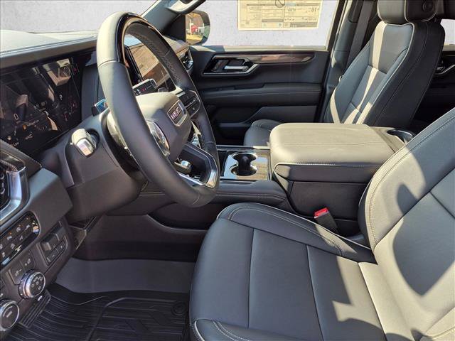 New 2026 GMC Yukon XL Elevation w/ Elevation Premium Package AWD/4WD image 4