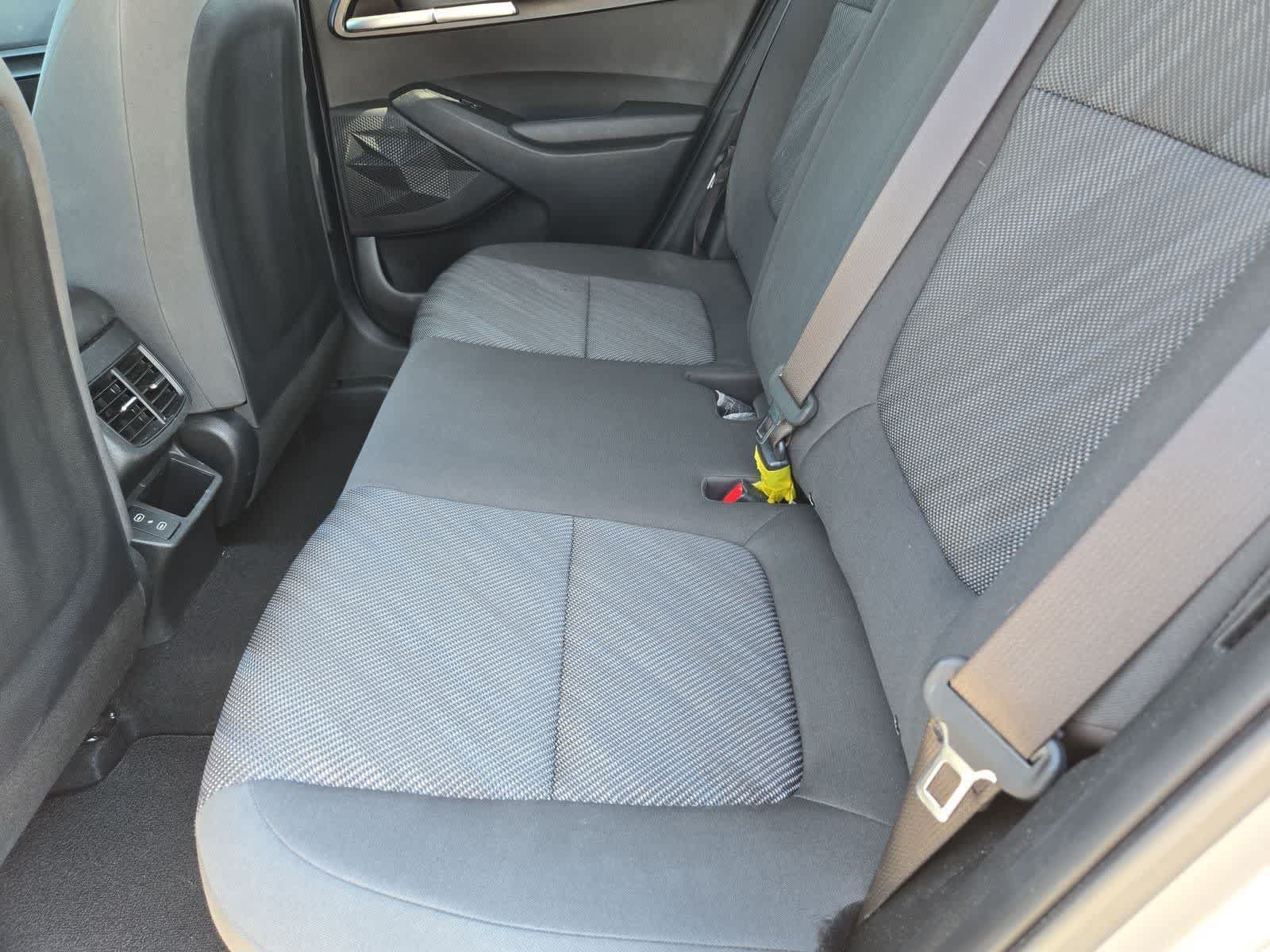 Certified 2024 Kia Seltos LX AWD/4WD image 17