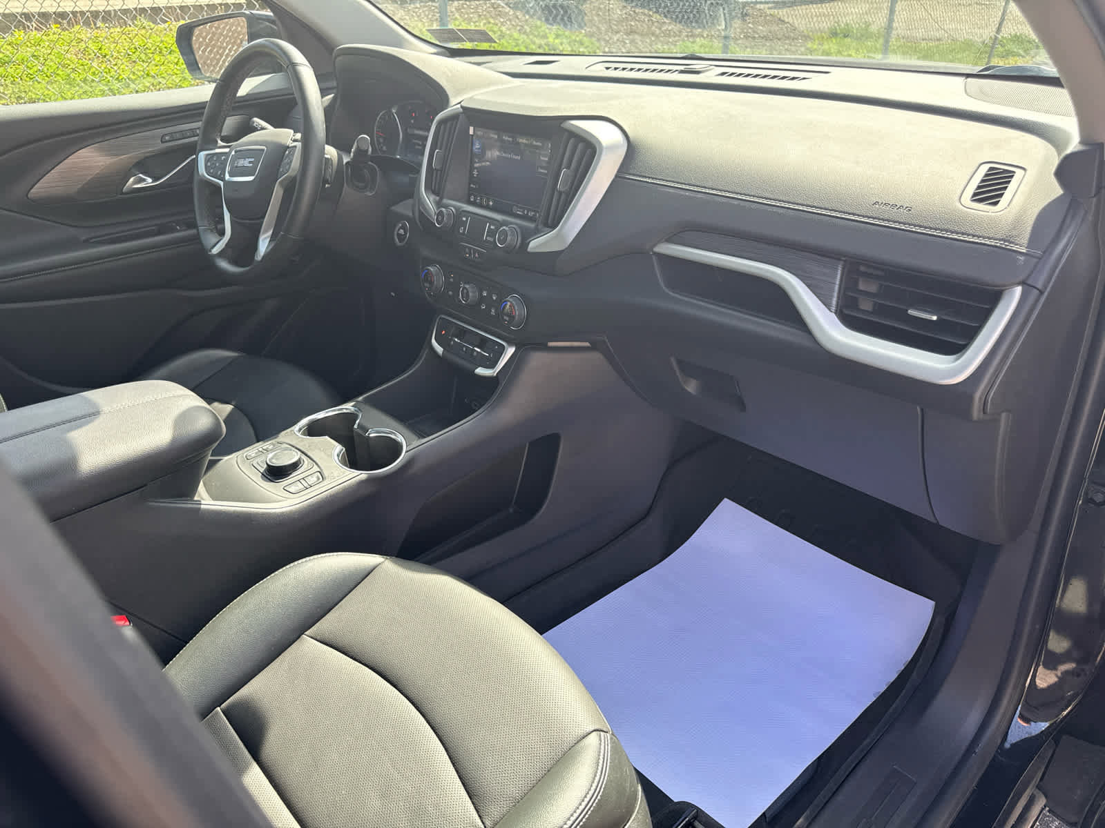 Used 2024 GMC Terrain SLT w/ Elevation Edition AWD/4WD image 27