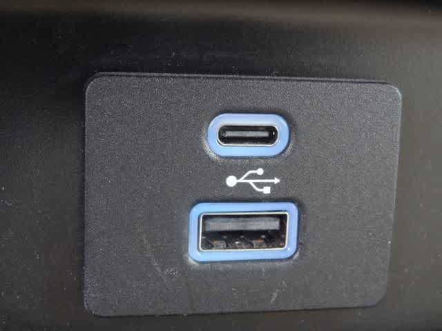Certified 2023 Ford F150 XLT AWD/4WD image 35