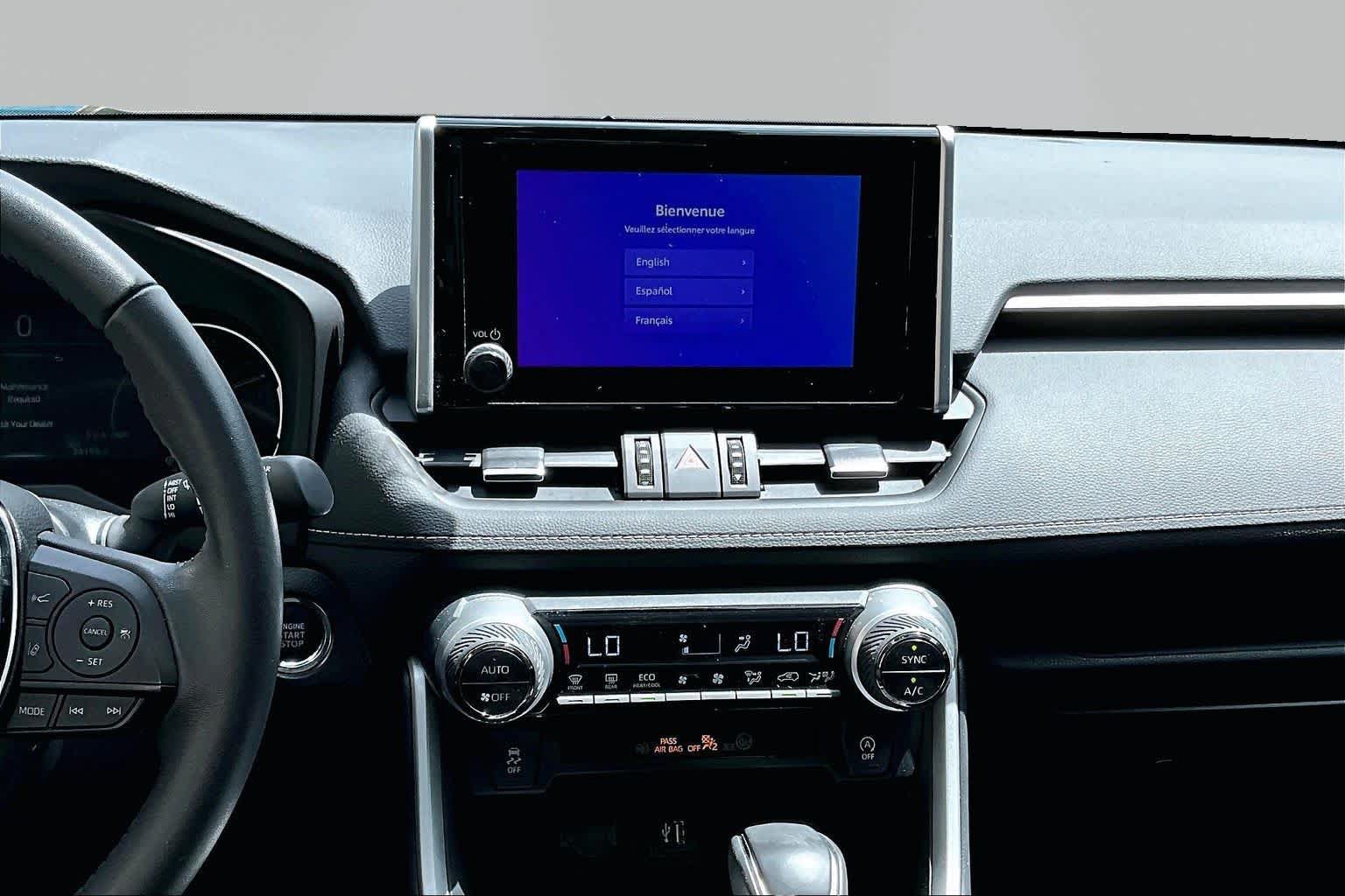 Used 2023 Toyota RAV4 XLE Premium FWD image 7