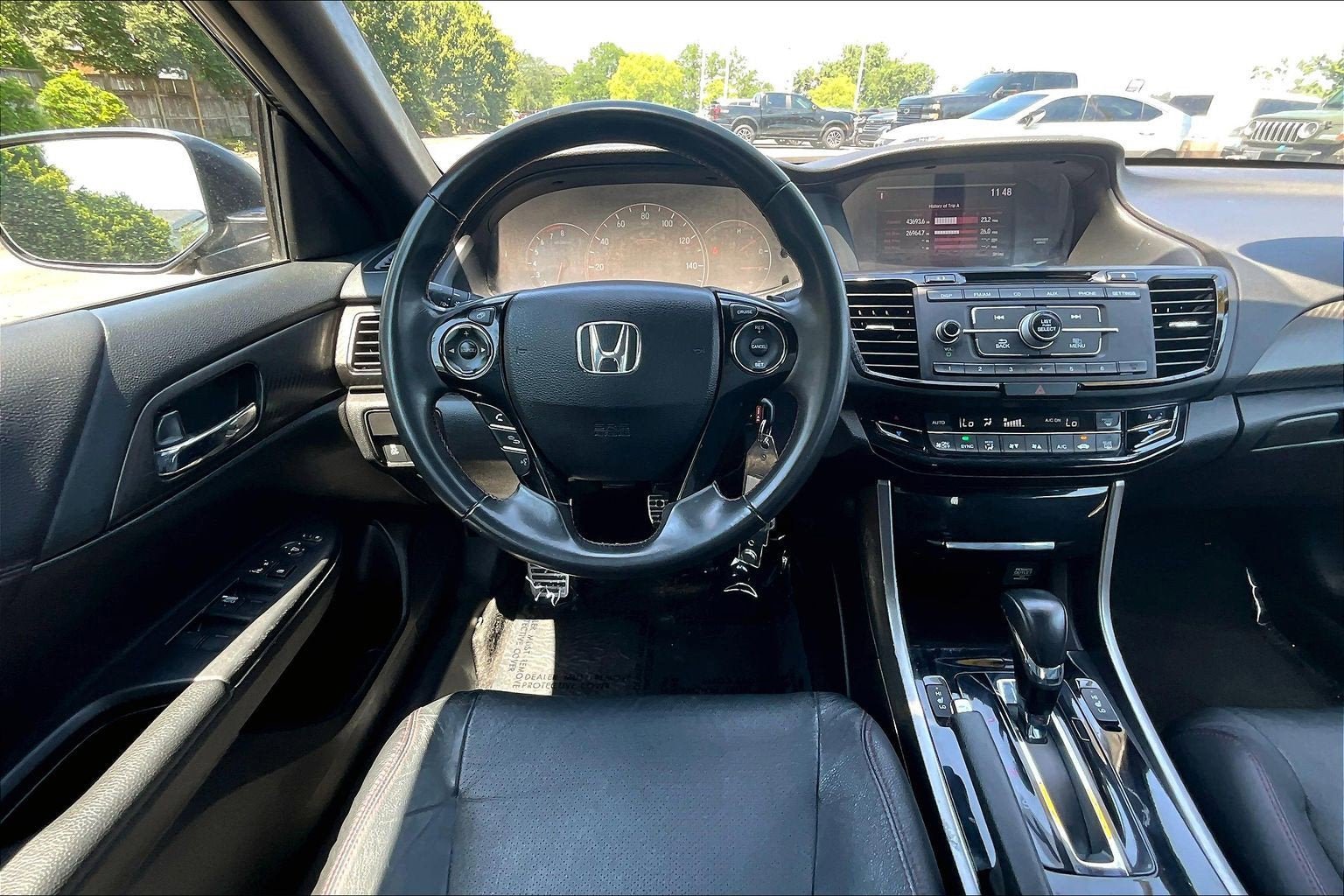 Used 2017 Honda Accord Sport Special Edition image 5