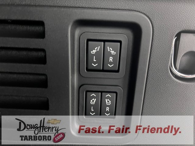 New 2026 Chevrolet Traverse RS w/ LPO, Floor Liner Package image 40