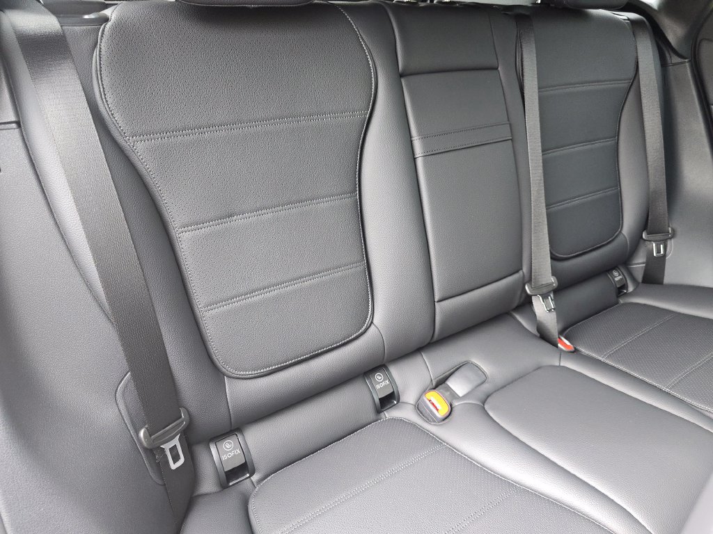 New 2027 Mercedes-Benz GLC 300 4MATIC image 22