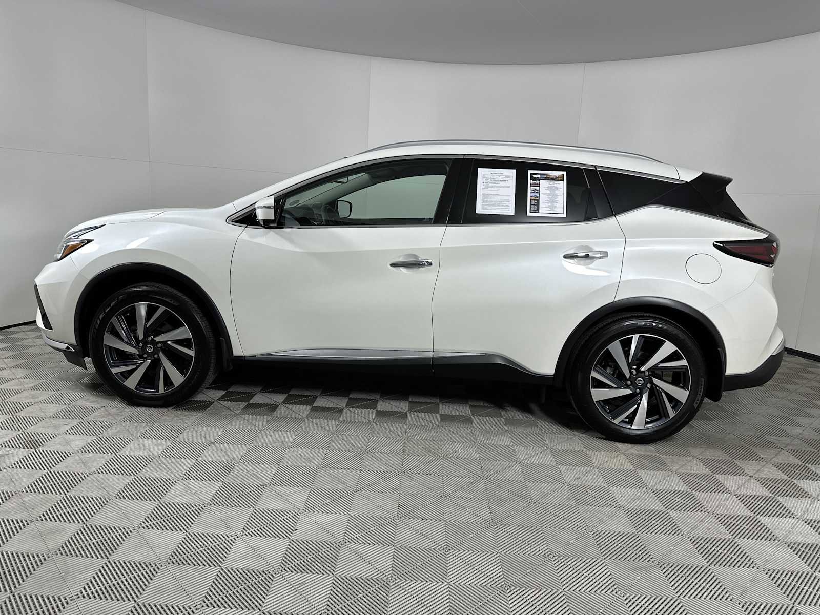 Used 2022 Nissan Murano SL FWD image 5