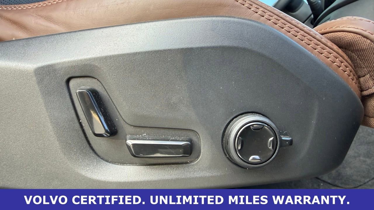 Certified 2023 Volvo XC90 T8 Ultimate w/ Protection Package Premier AWD/4WD image 15