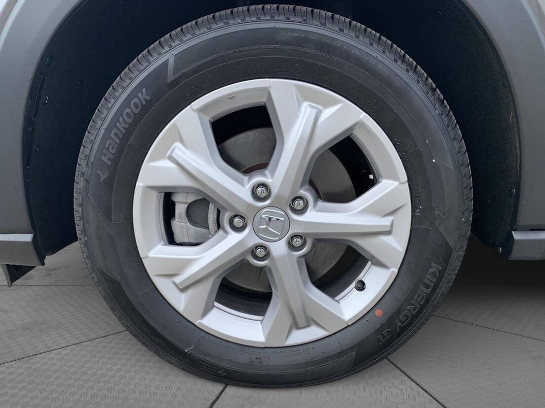Certified 2025 Honda HR-V LX image 9