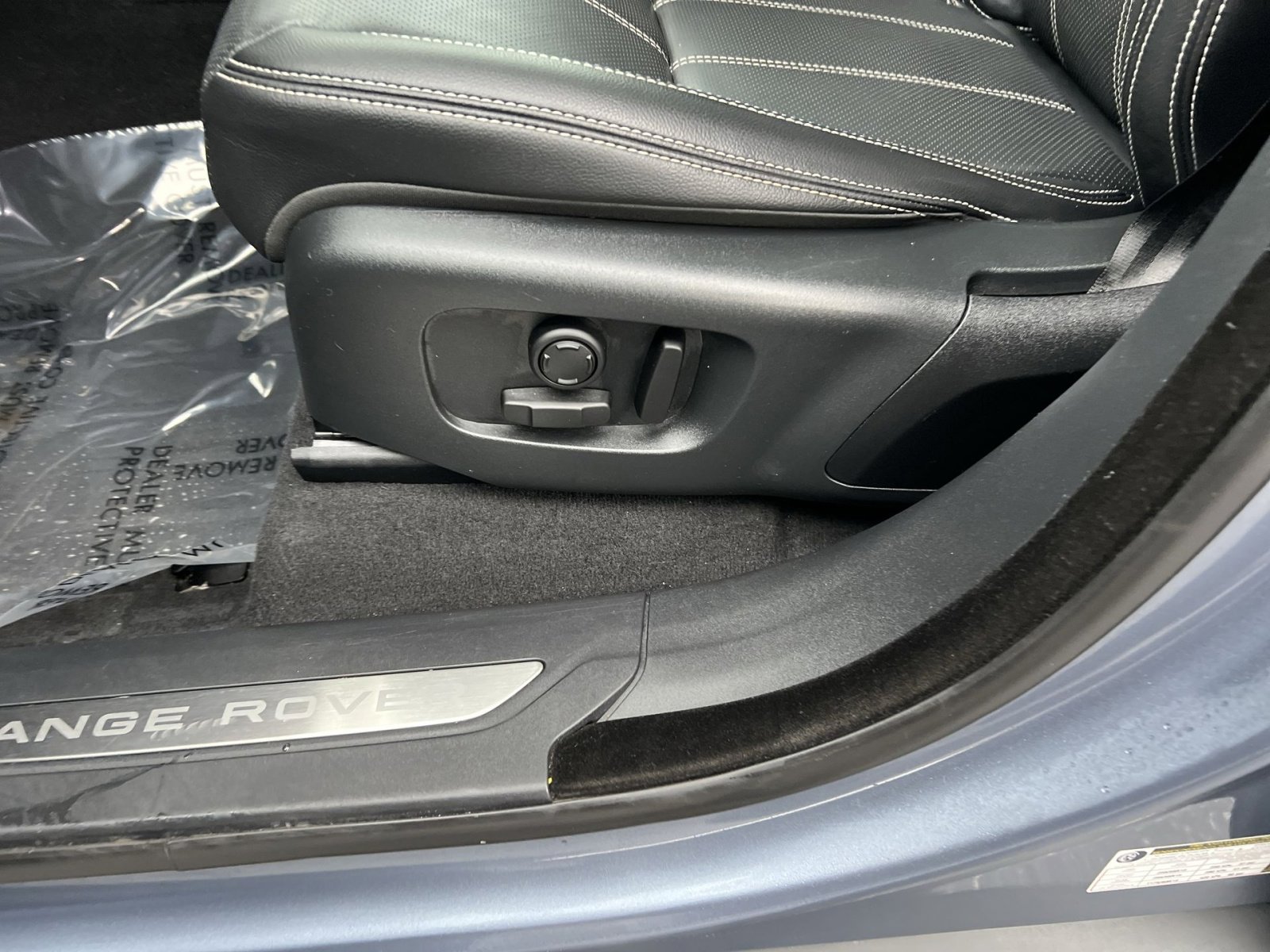 Used 2021 Land Rover Range Rover Velar S image 14
