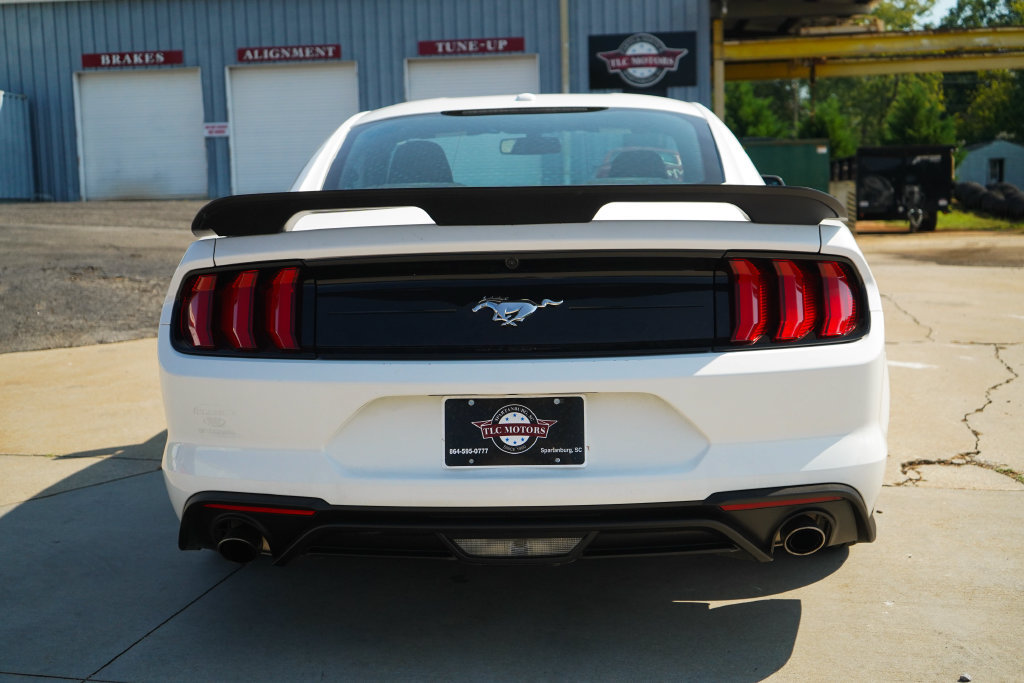 Used 2020 Ford Mustang Coupe RWD image 20