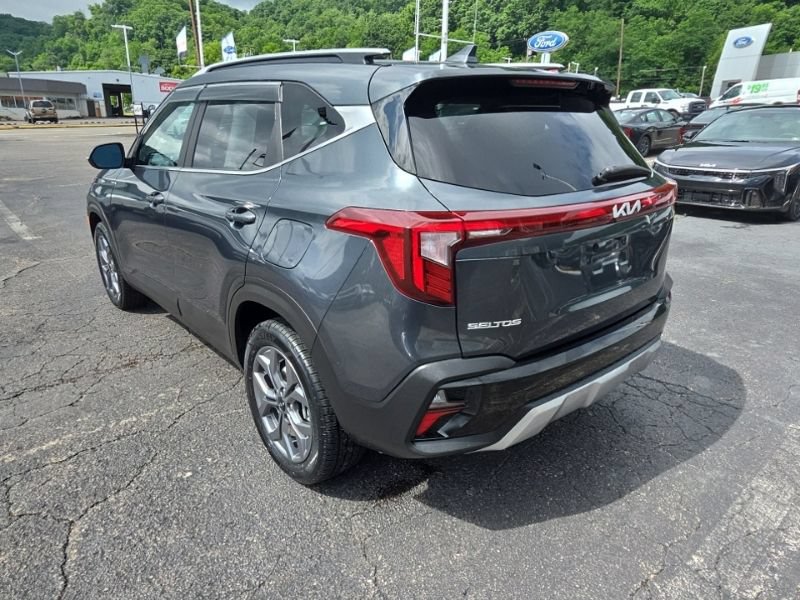 Used 2024 Kia Seltos S AWD/4WD image 5