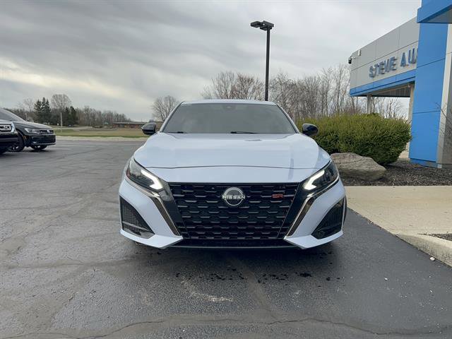 Used 2024 Nissan Altima 2.5 SR w/ SR Premium Package image 2