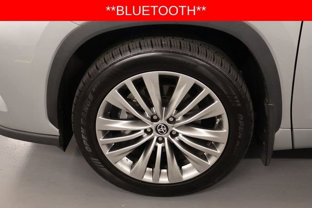Used 2022 Toyota Highlander Platinum AWD/4WD image 8