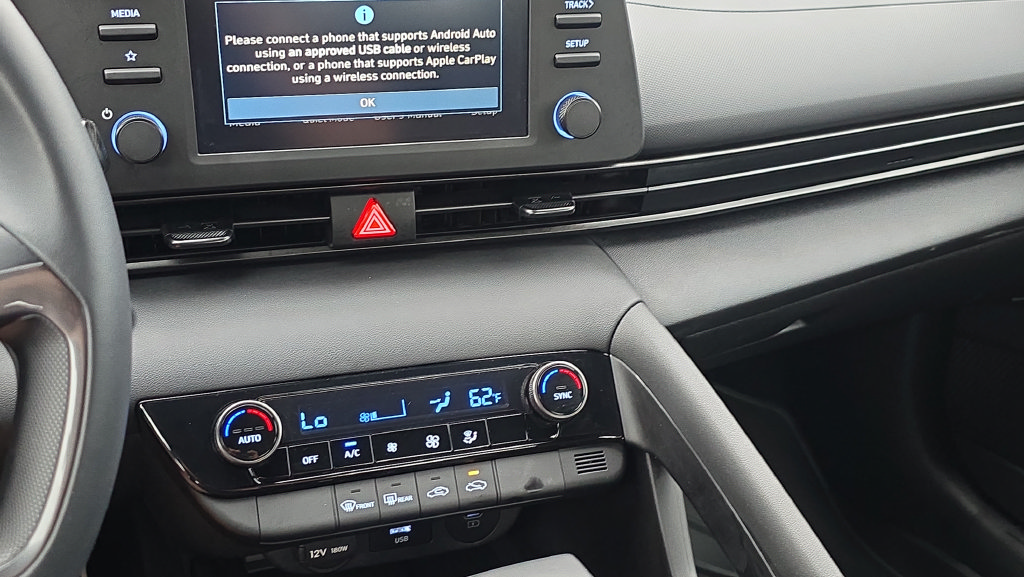 Used 2026 Hyundai Elantra Sport FWD image 21