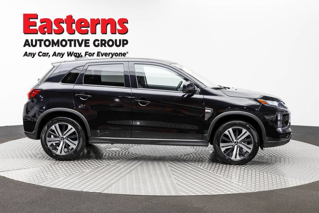 Used 2025 Mitsubishi Outlander Sport LE AWD/4WD image 4