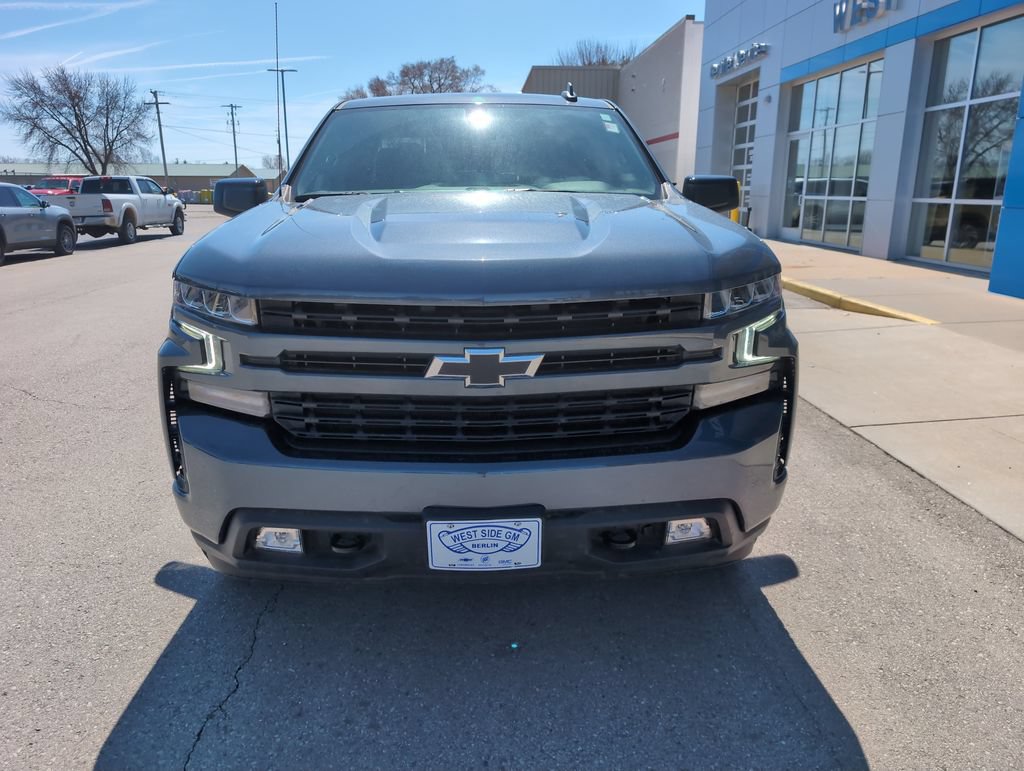Used 2022 Chevrolet Silverado 1500 RST AWD/4WD image 3