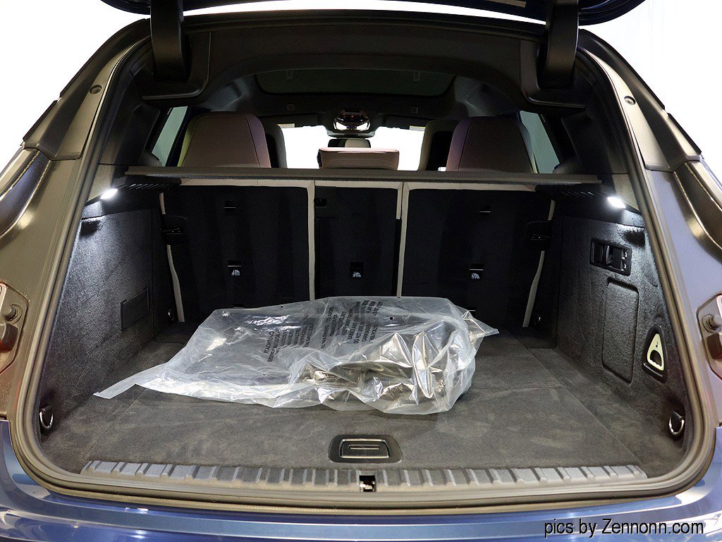 Certified 2024 BMW iX xDrive50 w/ Premium Package image 32