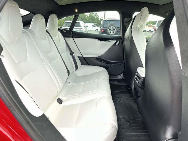Used 2017 Tesla Model S 100D AWD/4WD image 12