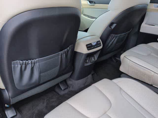 Used 2023 Hyundai Palisade Limited w/ Cargo Package AWD/4WD image 18