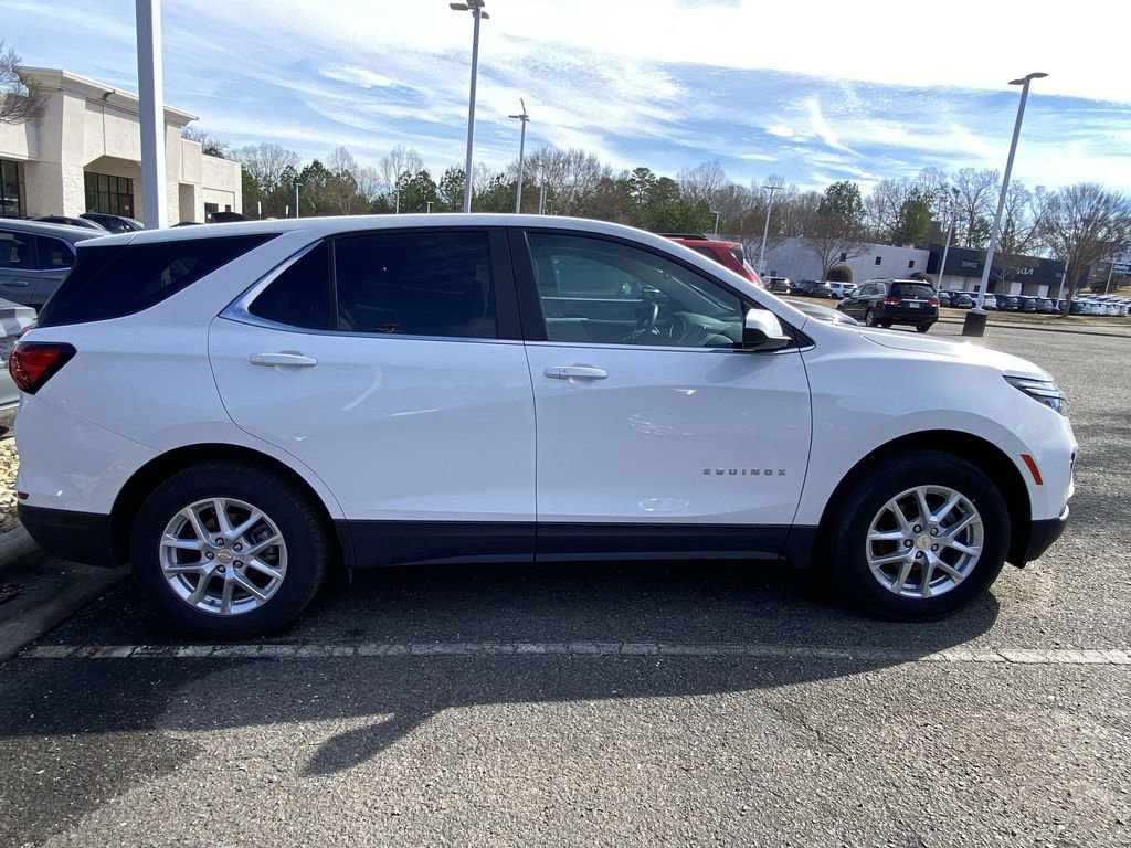 Used 2024 Chevrolet Equinox LT image 6