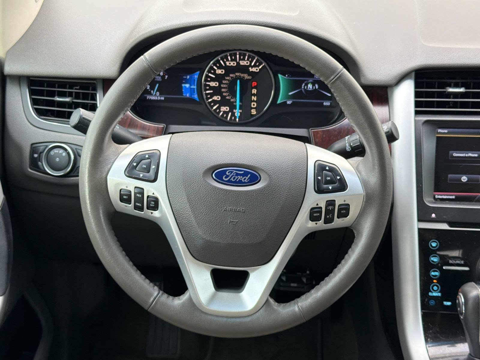 Used 2014 Ford Edge Limited w/ Equipment Group 301A FWD image 10
