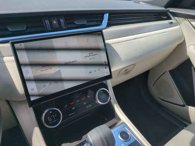 Used 2026 Jaguar F-PACE R-Dynamic S AWD/4WD image 11