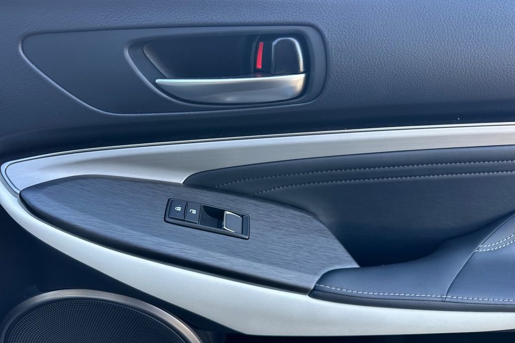 Used 2023 Lexus RC 350 F Sport image 18