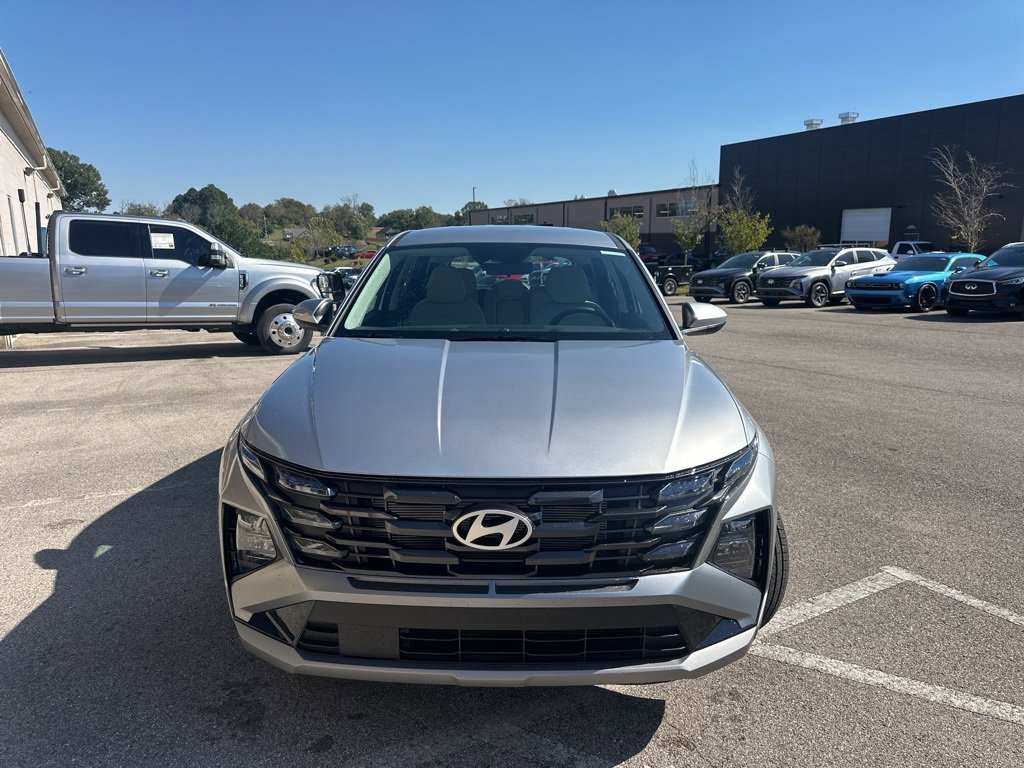 New 2026 Hyundai Tucson SE image 3