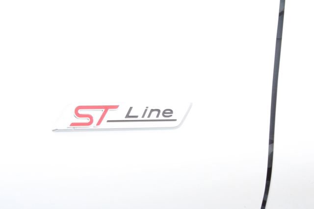 Used 2025 Ford Explorer ST-Line w/ Premium Package AWD/4WD image 8