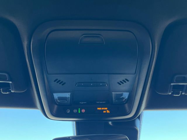 Used 2023 Cadillac XT4 Sport image 40