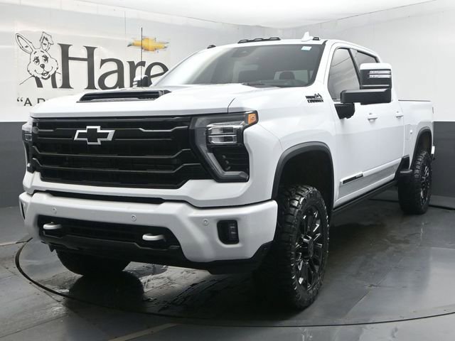 New 2026 Chevrolet Silverado 2500 High Country w/ High Country Premium Package AWD/4WD image 13