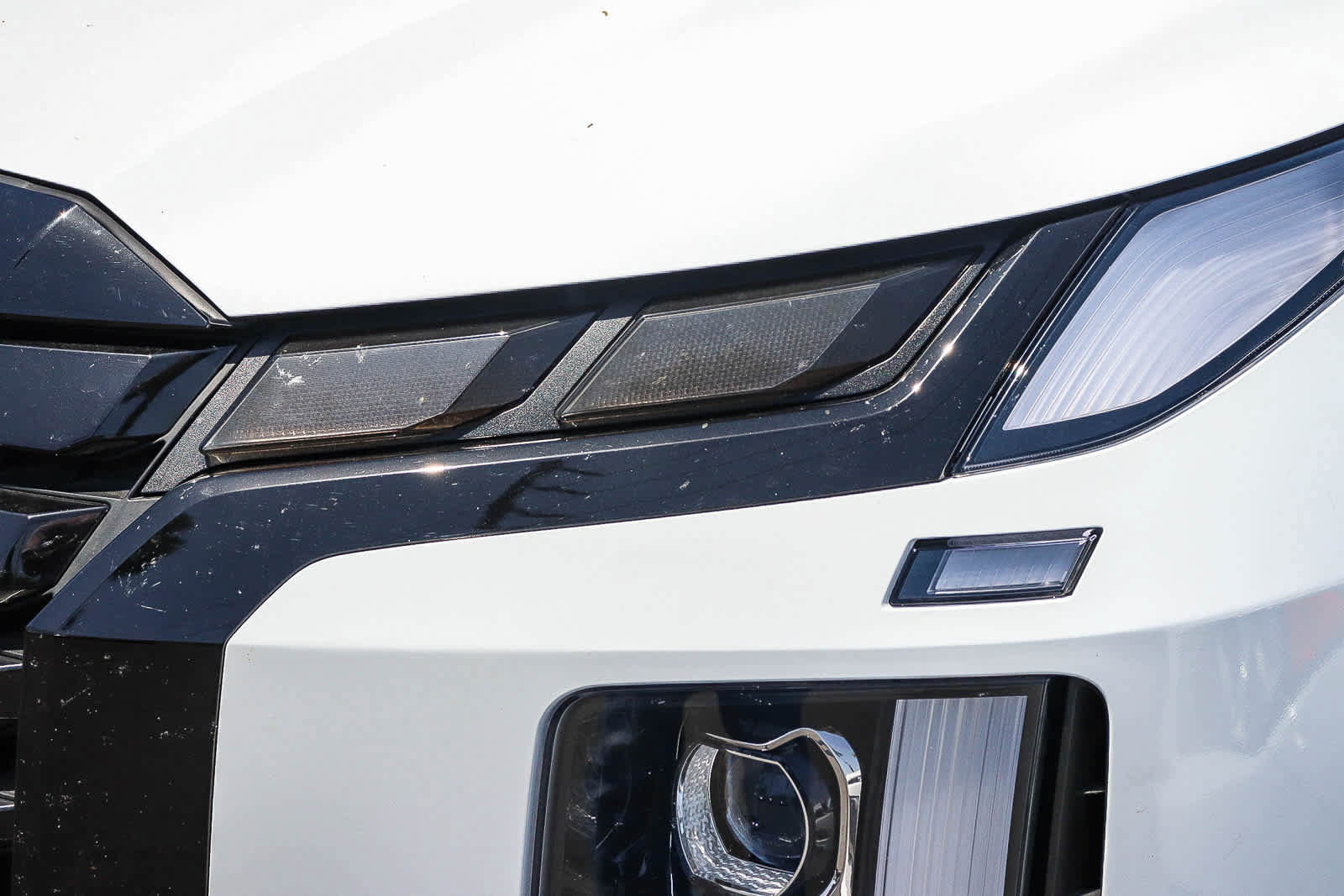 Used 2024 Hyundai Palisade SEL w/ Premium Package FWD image 2
