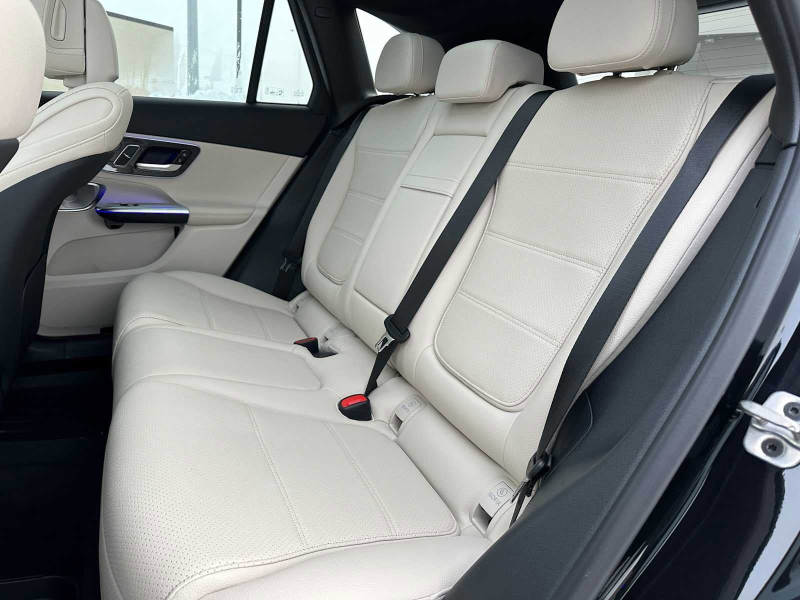 New 2026 Mercedes-Benz GLC 300 4MATIC image 17