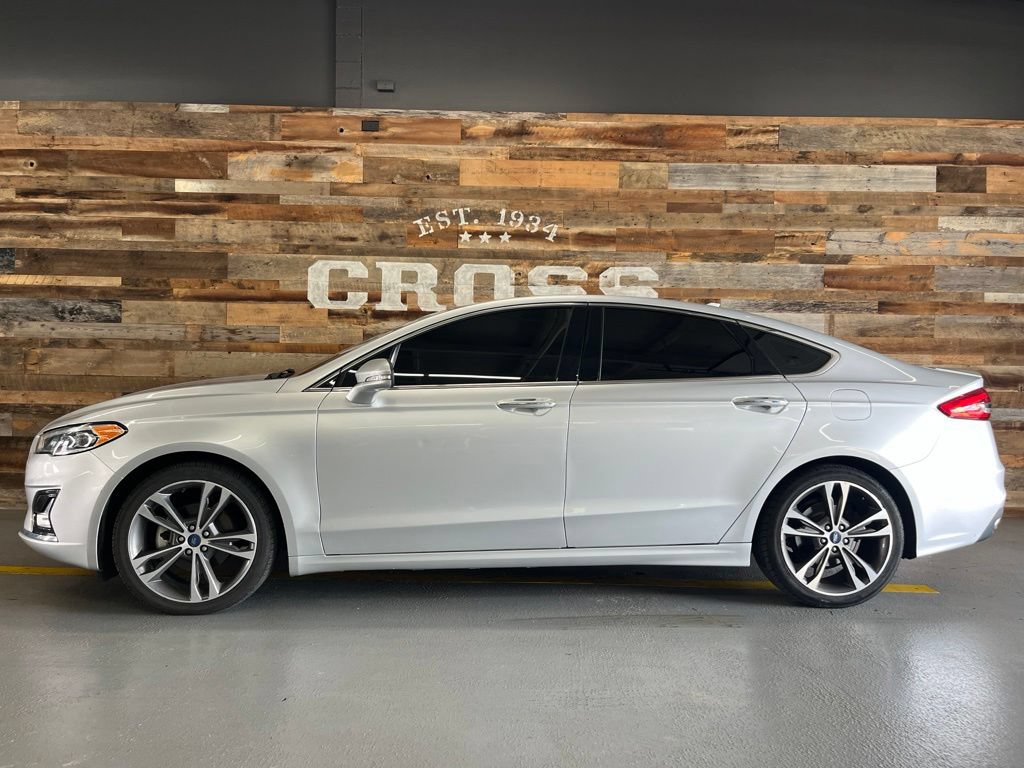 Used 2019 Ford Fusion Titanium FWD image 10