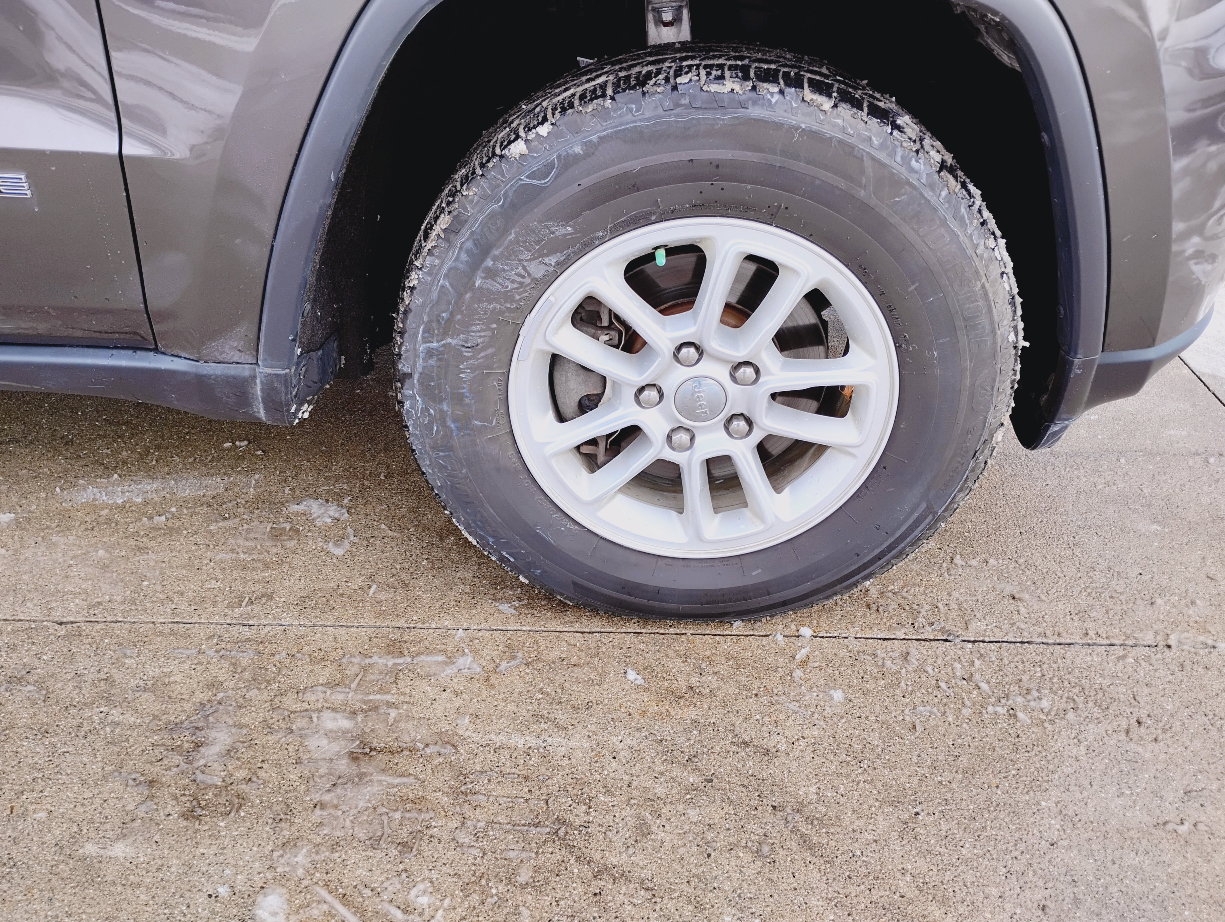 Used 2020 Jeep Grand Cherokee Laredo image 26