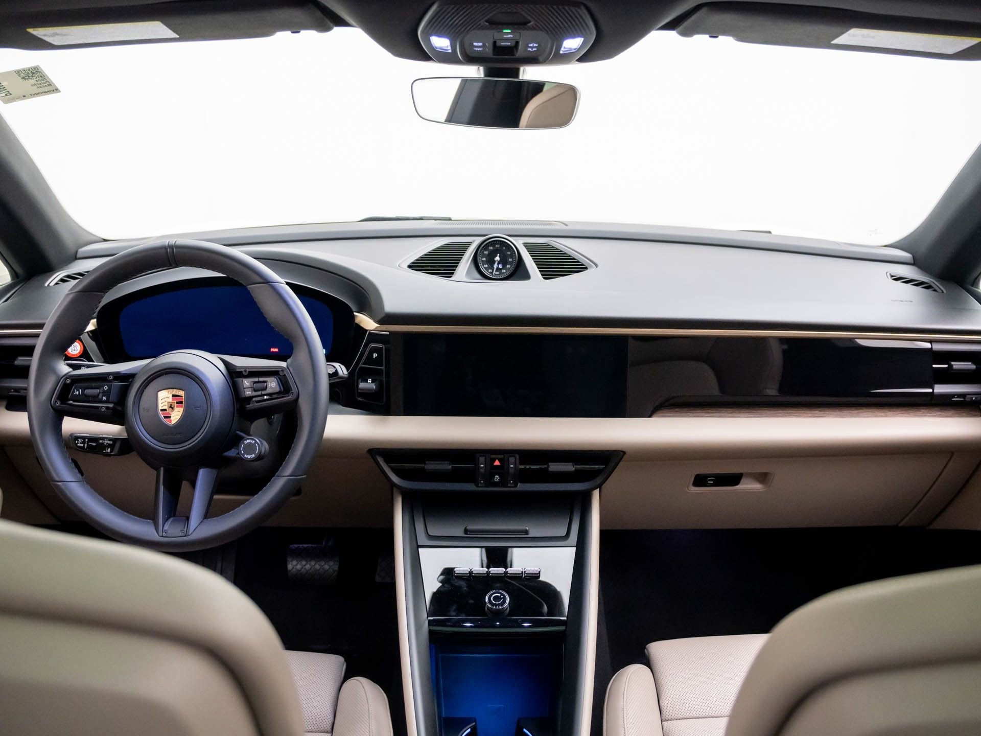 Certified 2024 Porsche Macan 4 Electric image 11