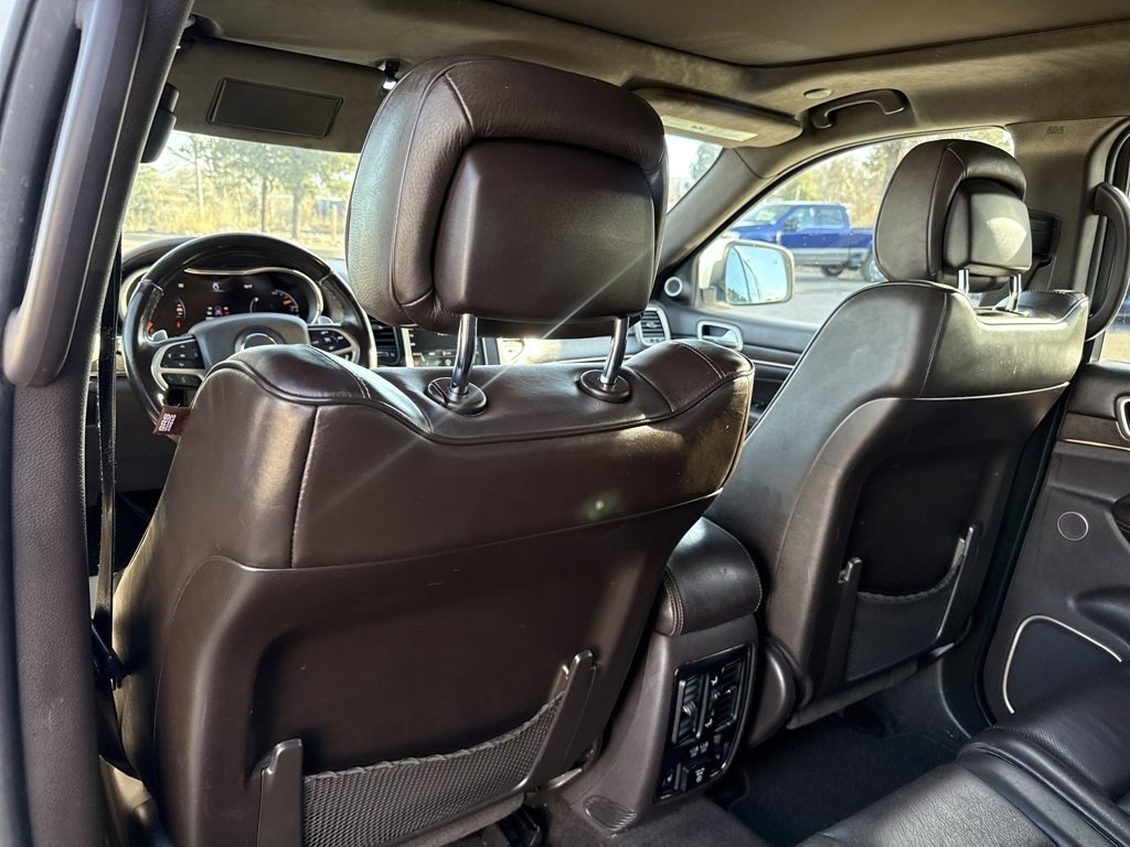 Used 2016 Jeep Grand Cherokee Summit w/ Platinum Series Group image 21