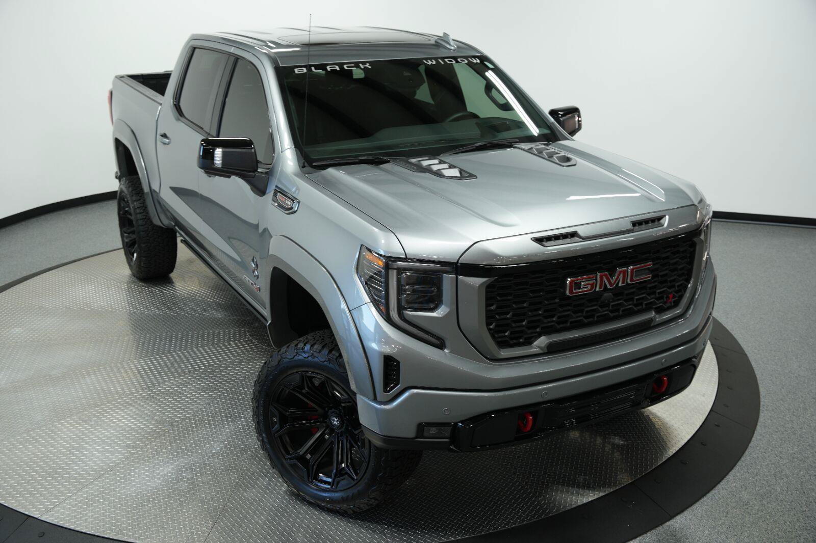 Used 2025 GMC Sierra 1500 AT4 w/ AT4 Premium Package AWD/4WD image 55