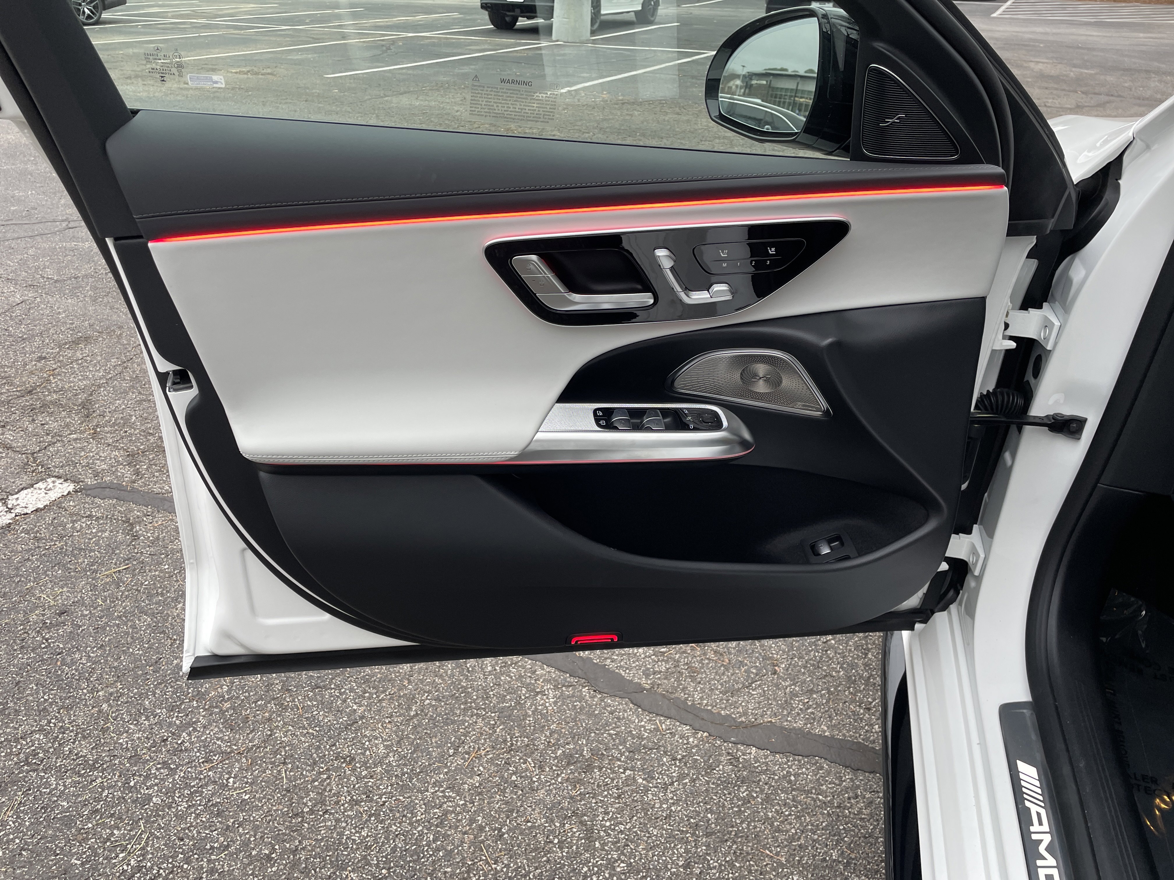 New 2026 Mercedes-Benz E 53 AMG e 4MATIC Sedan image 17