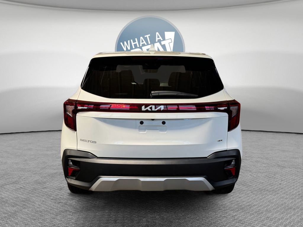 Certified 2025 Kia Seltos LX AWD/4WD image 5