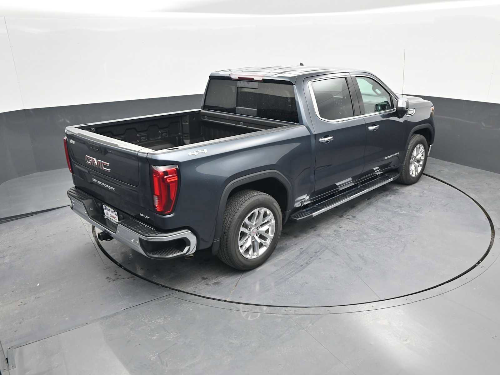 Used 2020 GMC Sierra 1500 SLT w/ SLT Premium Plus Package image 39