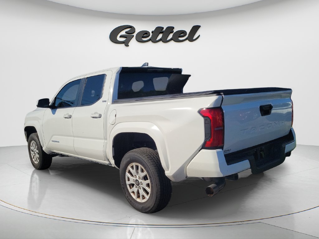 Used 2024 Toyota Tacoma SR5 RWD image 5