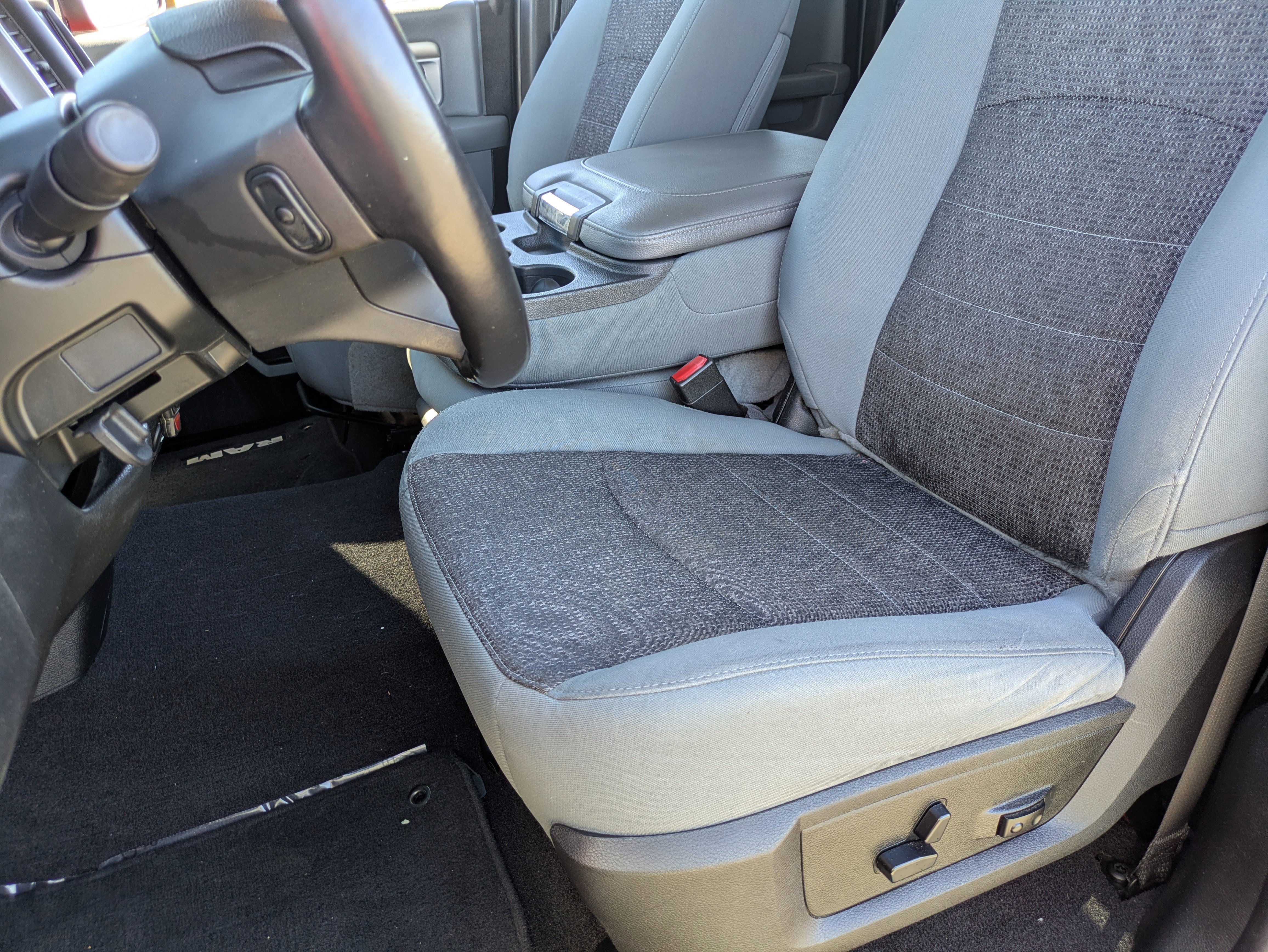 Used 2019 RAM 1500 Classic Warlock w/ Luxury Group image 15