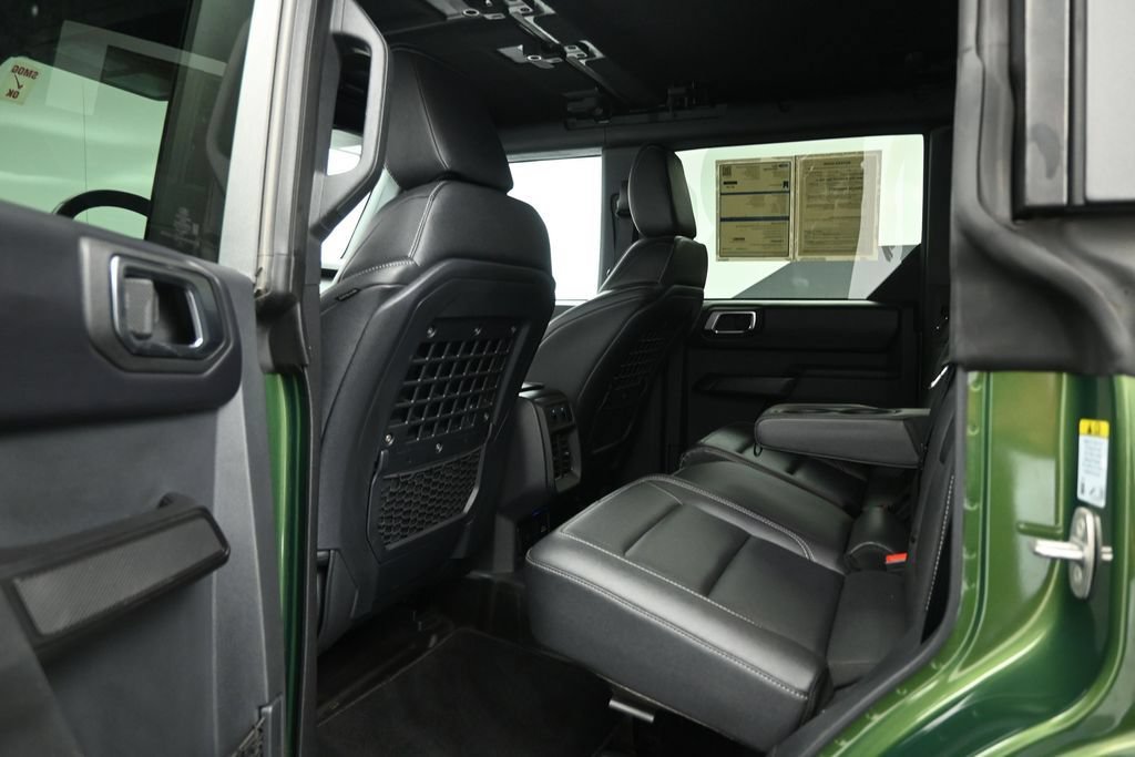 Certified 2025 Ford Bronco Badlands AWD/4WD image 19